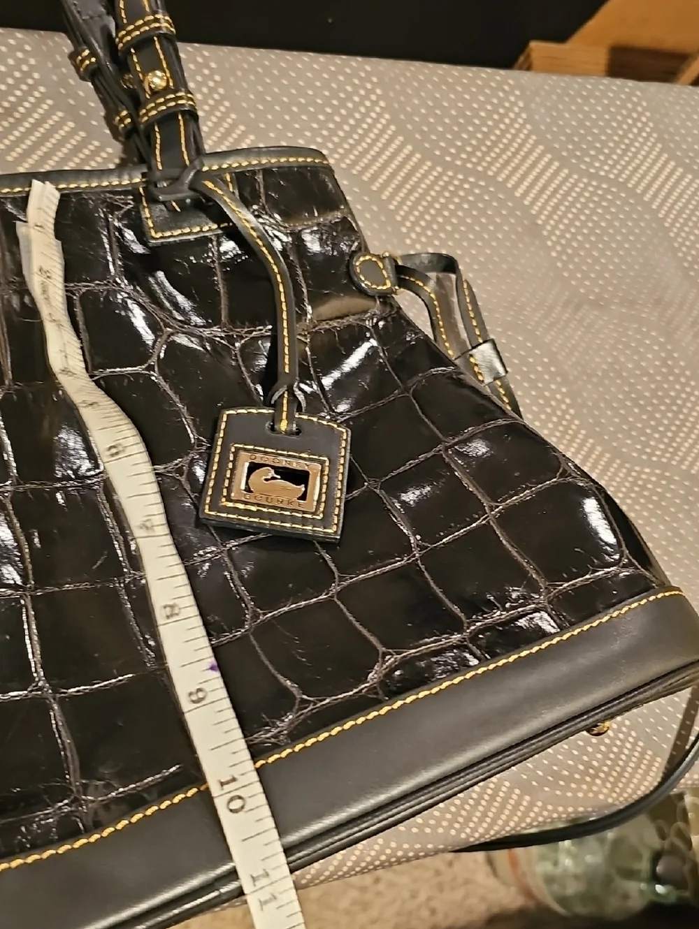 Dooney & Bourke Black Croc-Embossed Tote bag..very good condition - Picture 14 of 15